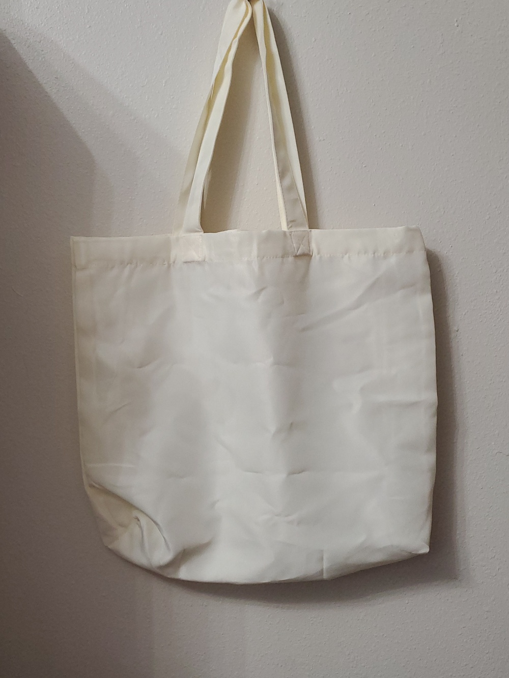 Tote - Picture 3 of 4